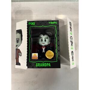 LIMITED EDITION CHASE EXCLUSIVE Grandpa Munster Thrilljoy Pix Horror Munsters